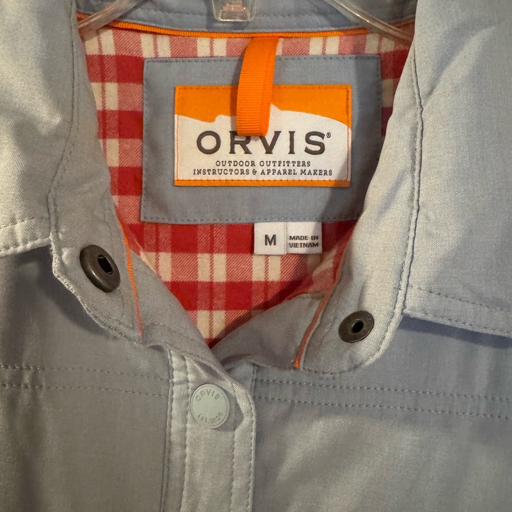Orvis Pale Blue Quilted Snap-Front Jacket. Great Condition!! Size Medium. - Picture 2 of 7
